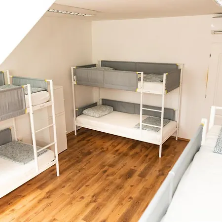 Hostel Wild Elephants Bratislava