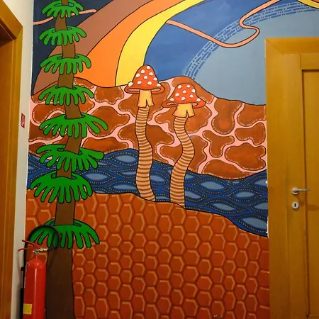 Hostel Wild Elephants *