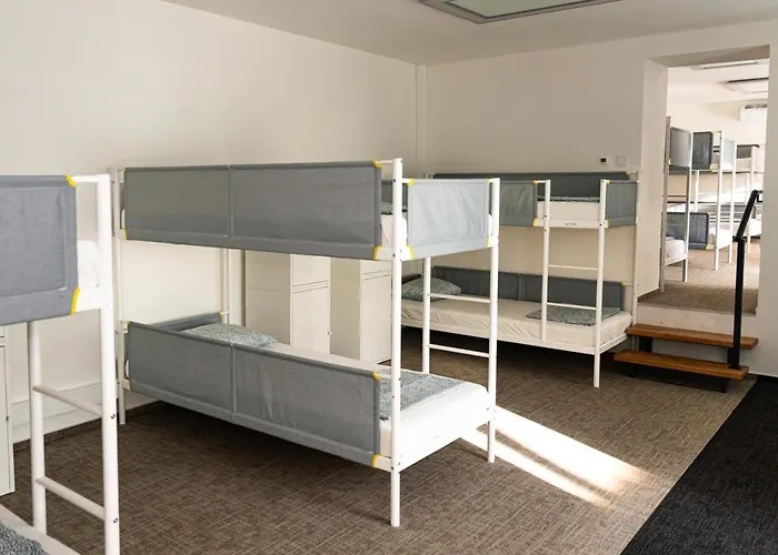 Wild Elephants 旅馆