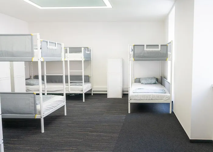 Wild Elephants 旅馆